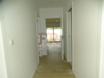 Moradia T3 para Venda em Fernao Ferro
