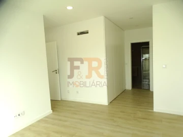 Moradia T3 para Venda em Fernao Ferro