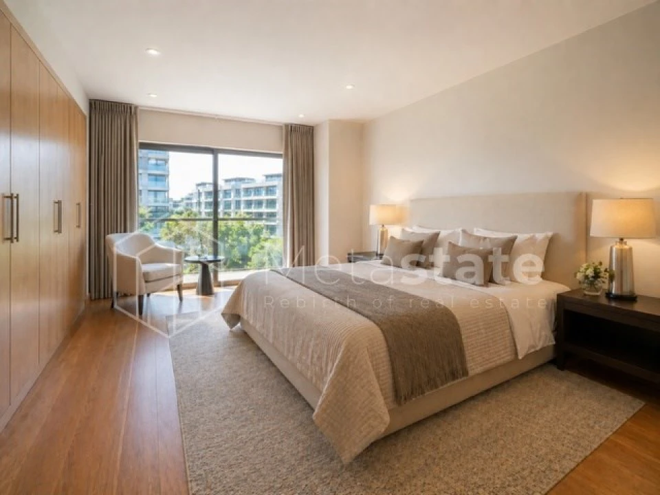 Apartamento T4 para Venda em Parque das Nações Foto 6