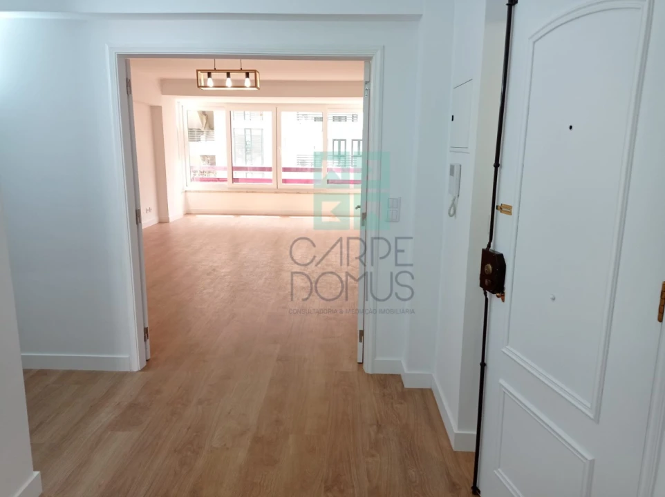 Apartamento T3 para Venda em São Domingos de Benfica Foto 15