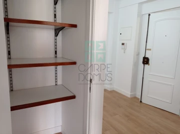 Apartamento T3 para Venda em São Domingos de Benfica