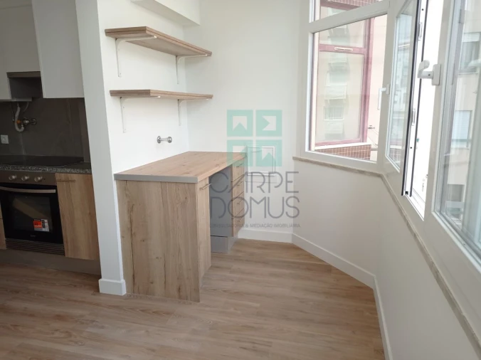 Apartamento T3 para Venda em São Domingos de Benfica Foto 7