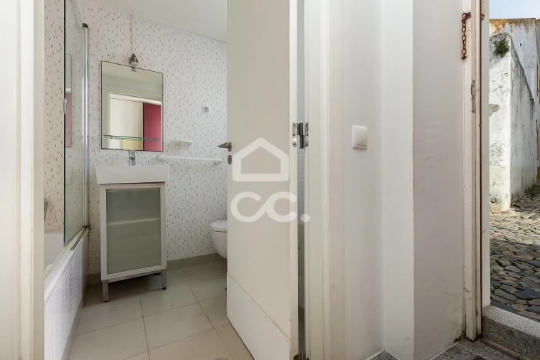 Moradia T1 para Venda em Évora (São Mamede, Sé, São Pedro e Santo Antão) Foto 9