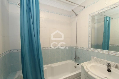 Apartamento T1 para Venda em São Silvestre