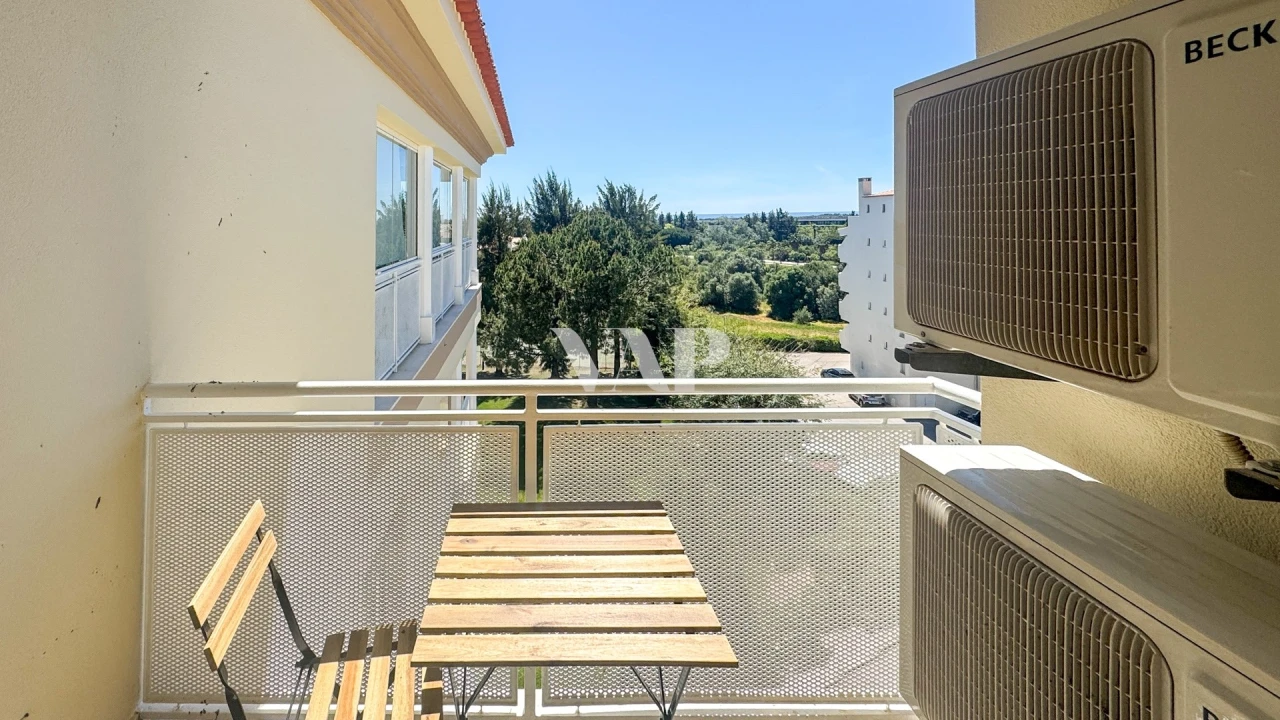 Apartamento T2 para Venda em Quarteira Foto 19