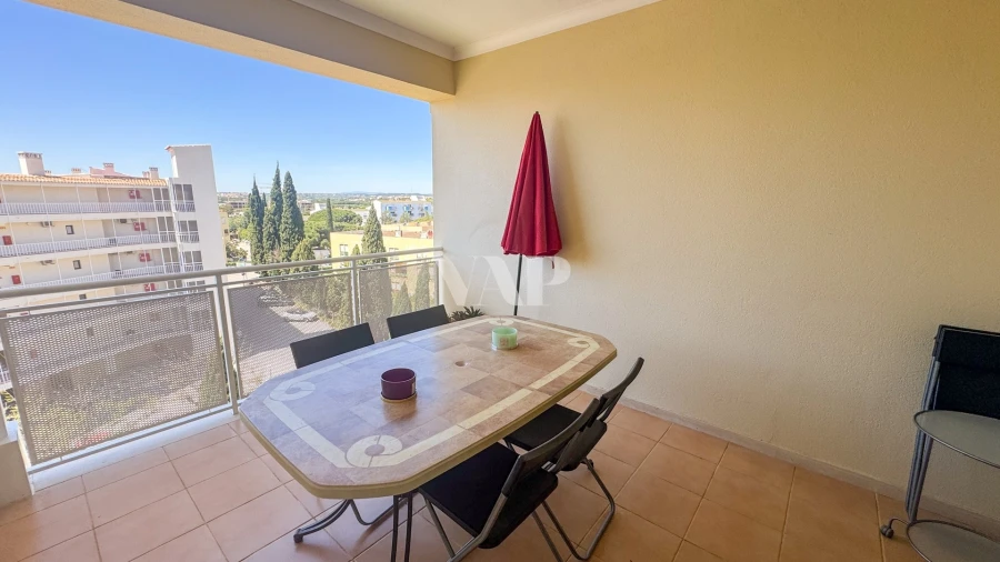 Apartamento T2 para Venda em Quarteira Foto 10