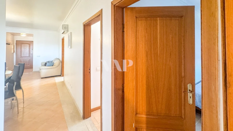 Apartamento T2 para Venda em Quarteira Foto 13