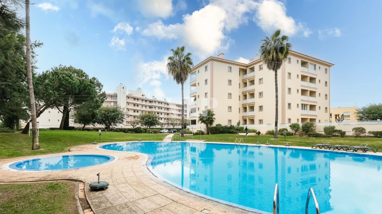 Apartamento T2 para Venda em Quarteira Foto 1