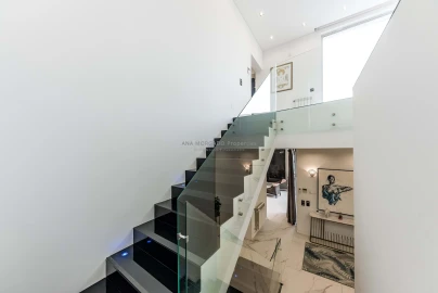 Moradia T4 para Venda em Agualva e Mira-Sintra