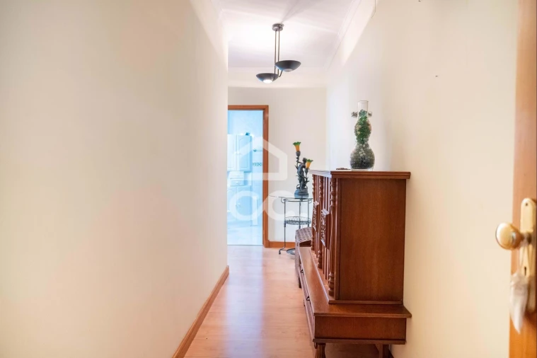 Apartamento T2 para Venda em Vila Nova de Famalicão e Calendário Foto 2