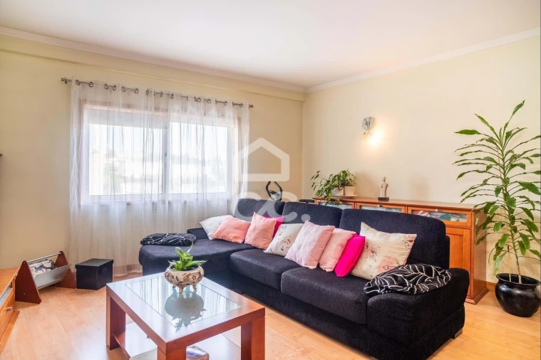 Apartamento T2 para Venda em Vila Nova de Famalicão e Calendário Foto 13