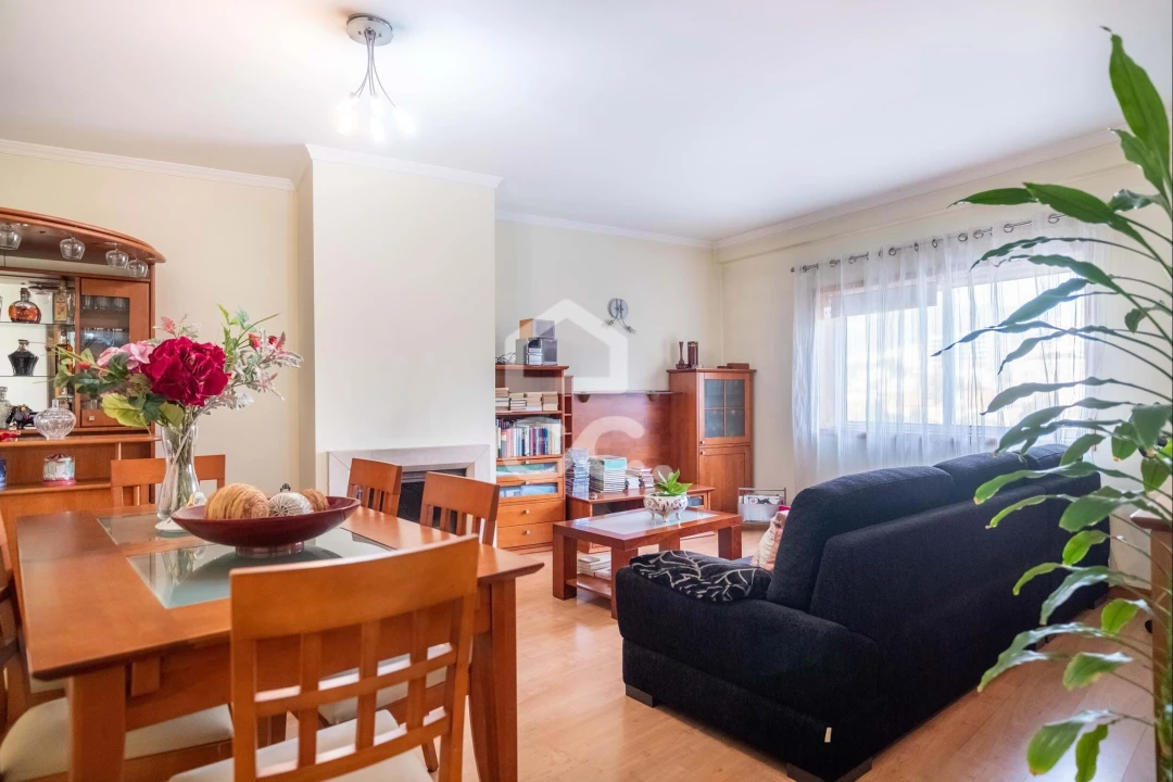 Apartamento T2 para Venda em Vila Nova de Famalicão e Calendário Foto 12