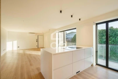 Apartamento T3 para Venda em Vila Nova de Famalicão e Calendário