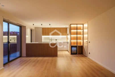Apartamento T3 para Venda em Vila Nova de Famalicão e Calendário