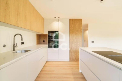 Apartamento T3 para Venda em Vila Nova de Famalicão e Calendário