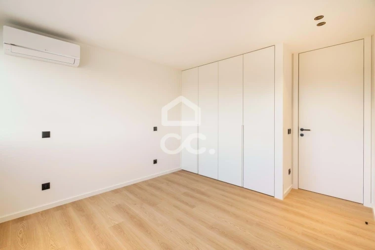 Apartamento T3 para Venda em Vila Nova de Famalicão e Calendário Foto 16
