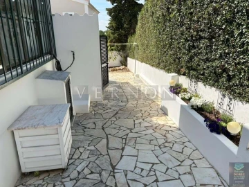 Moradia T3 para Venda em Lagoa e Carvoeiro