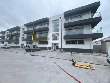 Apartamento T2 para Venda em Agua de Alto