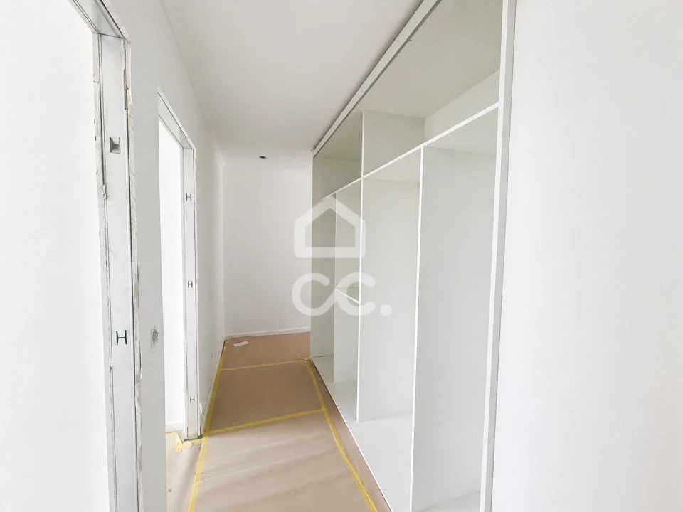 Apartamento T2 para Venda em Agua de Alto Foto 7