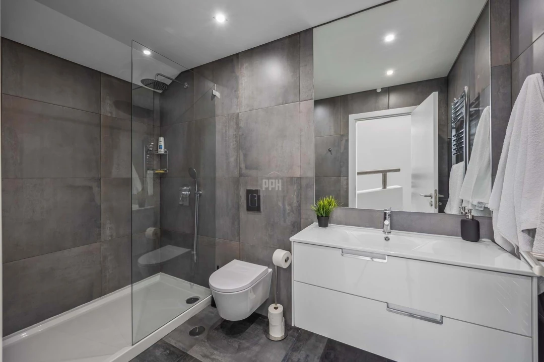 Apartamento T2 para Venda em Quarteira Foto 26