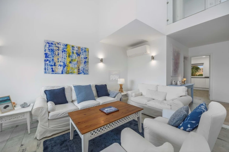 Apartamento T2 para Venda em Quarteira Foto 21