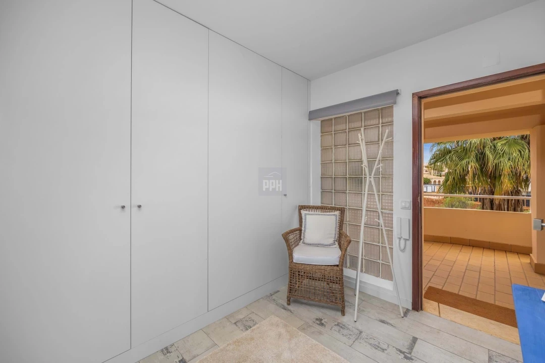 Apartamento T2 para Venda em Quarteira Foto 13