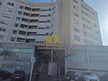 Apartamento T2 para Venda em Fânzeres e São Pedro da Cova
