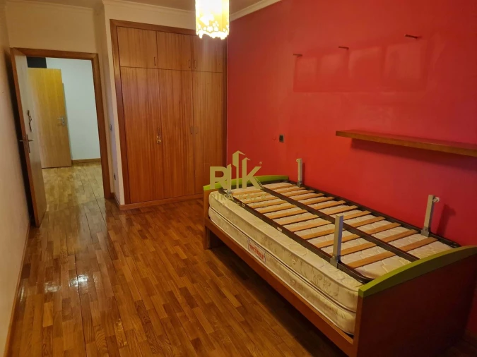 Apartamento T2 para Venda em Fânzeres e São Pedro da Cova Foto 8