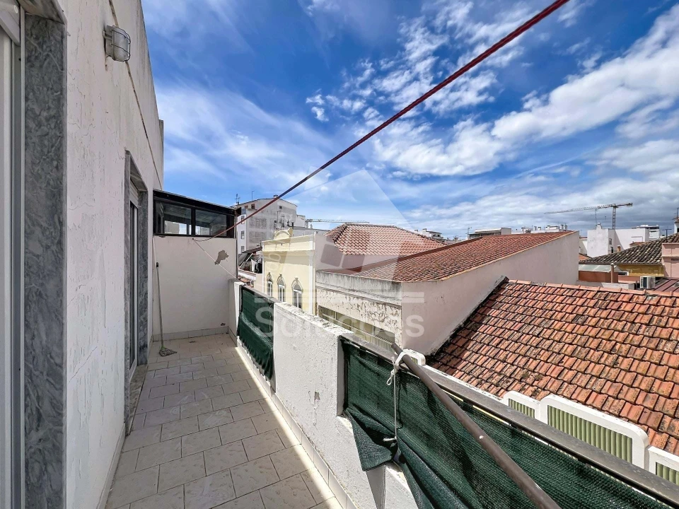 Apartamento T2 para Venda em Portimão Foto 9