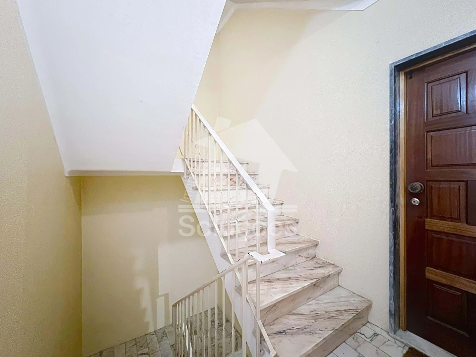 Apartamento T2 para Venda em Portimão Foto 10