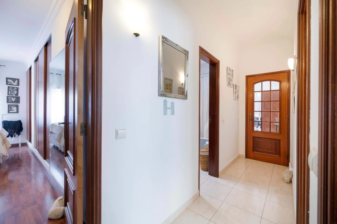 Apartamento T3 para Venda em Portimão Foto 7