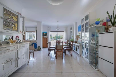 Apartamento T3 para Venda em Portimão
