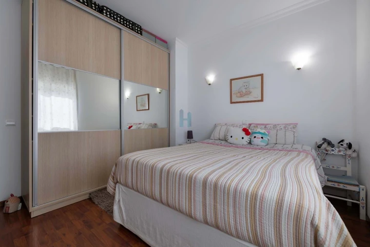 Apartamento T3 para Venda em Portimão Foto 12