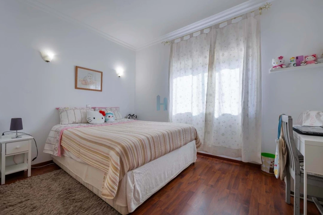 Apartamento T3 para Venda em Portimão Foto 11