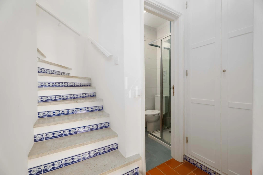 Apartamento T2 para Venda em Quarteira Foto 14