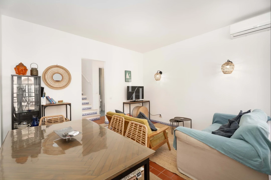 Apartamento T2 para Venda em Quarteira Foto 4