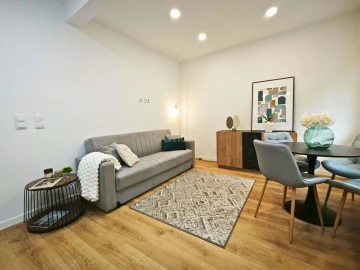 Apartamento T2 para Venda em Benfica