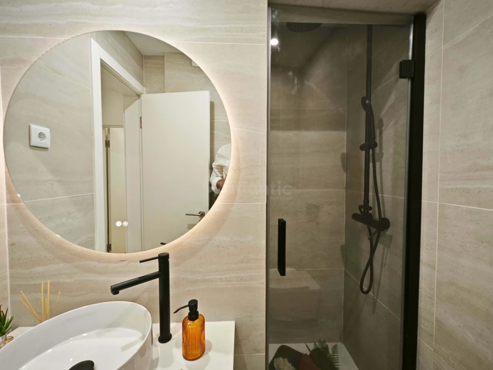 Apartamento T2 para Venda em Benfica Foto 14