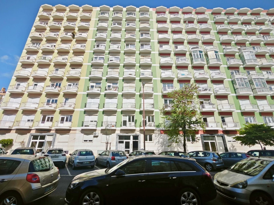 Apartamento T2 para Venda em Benfica Foto 21