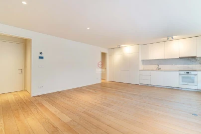Apartamento T1 para Venda em Aldoar, Foz do Douro e Nevogilde