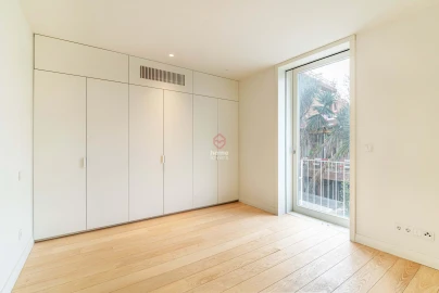 Apartamento T1 para Venda em Aldoar, Foz do Douro e Nevogilde