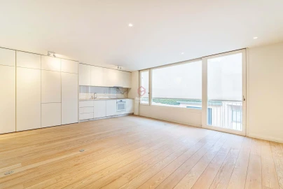 Apartamento T1 para Venda em Aldoar, Foz do Douro e Nevogilde