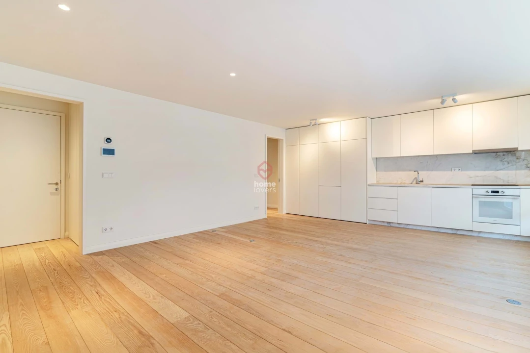 Apartamento T1 para Venda em Aldoar, Foz do Douro e Nevogilde Foto 3