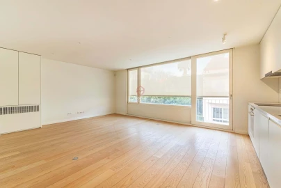 Apartamento T1 para Venda em Aldoar, Foz do Douro e Nevogilde
