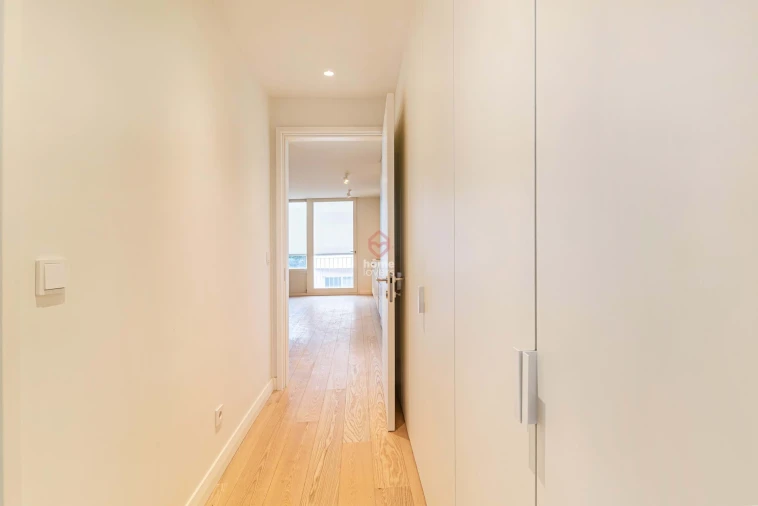 Apartamento T1 para Venda em Aldoar, Foz do Douro e Nevogilde Foto 10