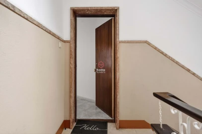 Apartamento T3 para Venda em Algés, Linda-A-Velha e Cruz Quebrada-Dafundo