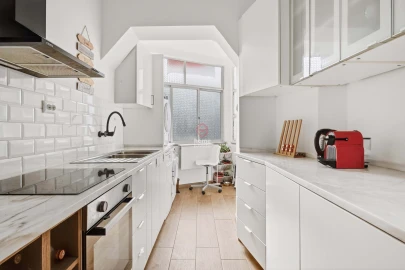 Apartamento T3 para Venda em Algés, Linda-A-Velha e Cruz Quebrada-Dafundo