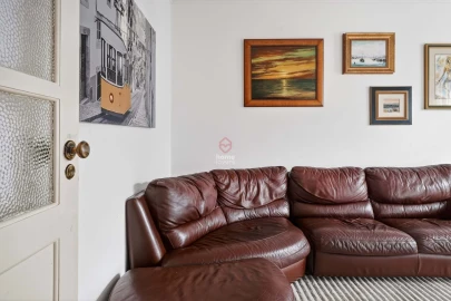 Apartamento T3 para Venda em Algés, Linda-A-Velha e Cruz Quebrada-Dafundo