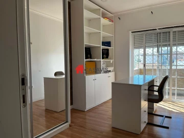 Apartamento T4 para Venda em Laranjeiro e Feijó