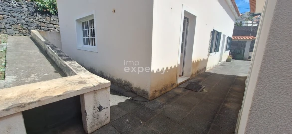 Moradia T3 para Venda em Funchal (Santa Luzia)
